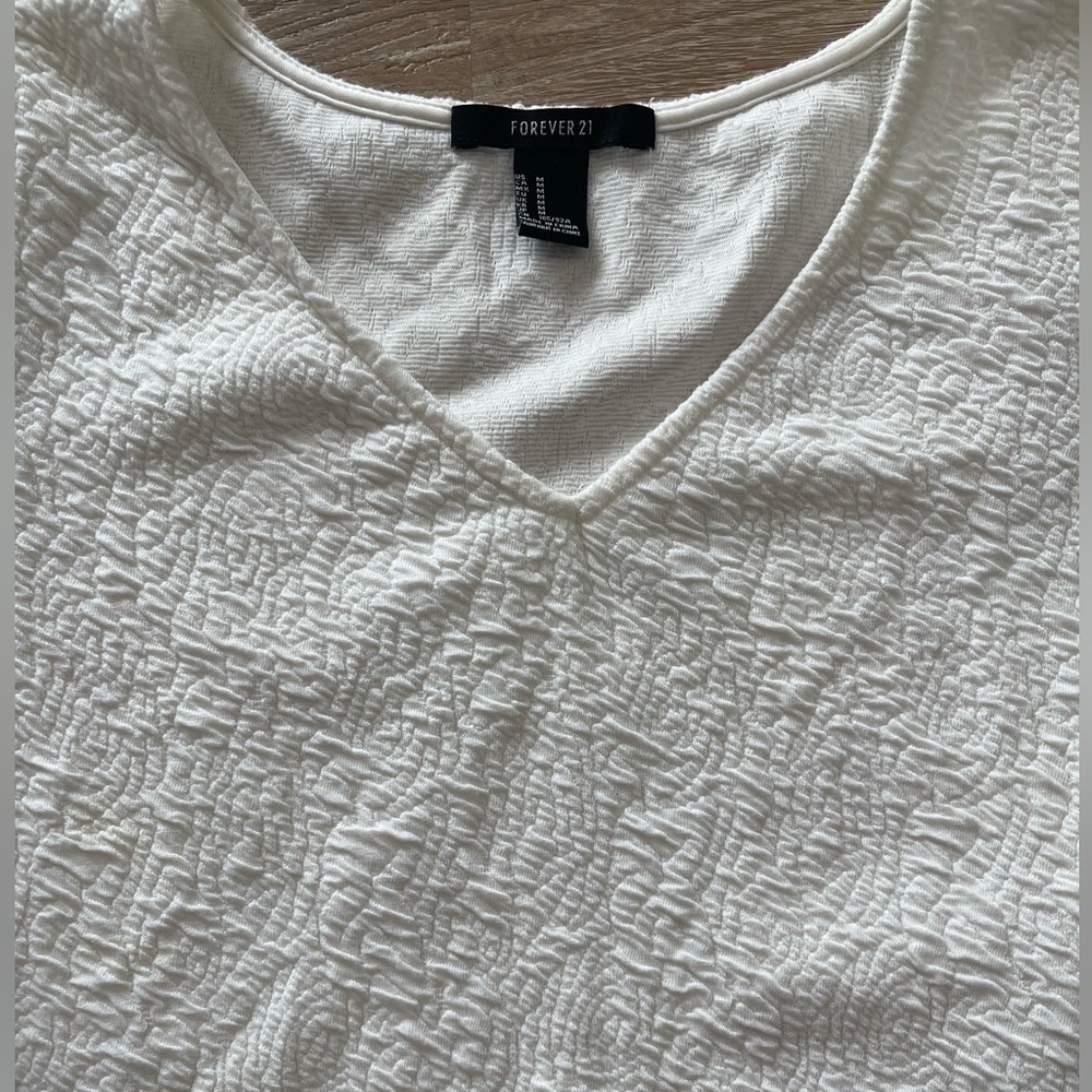 F21 Crop Top - Picture 2 of 6